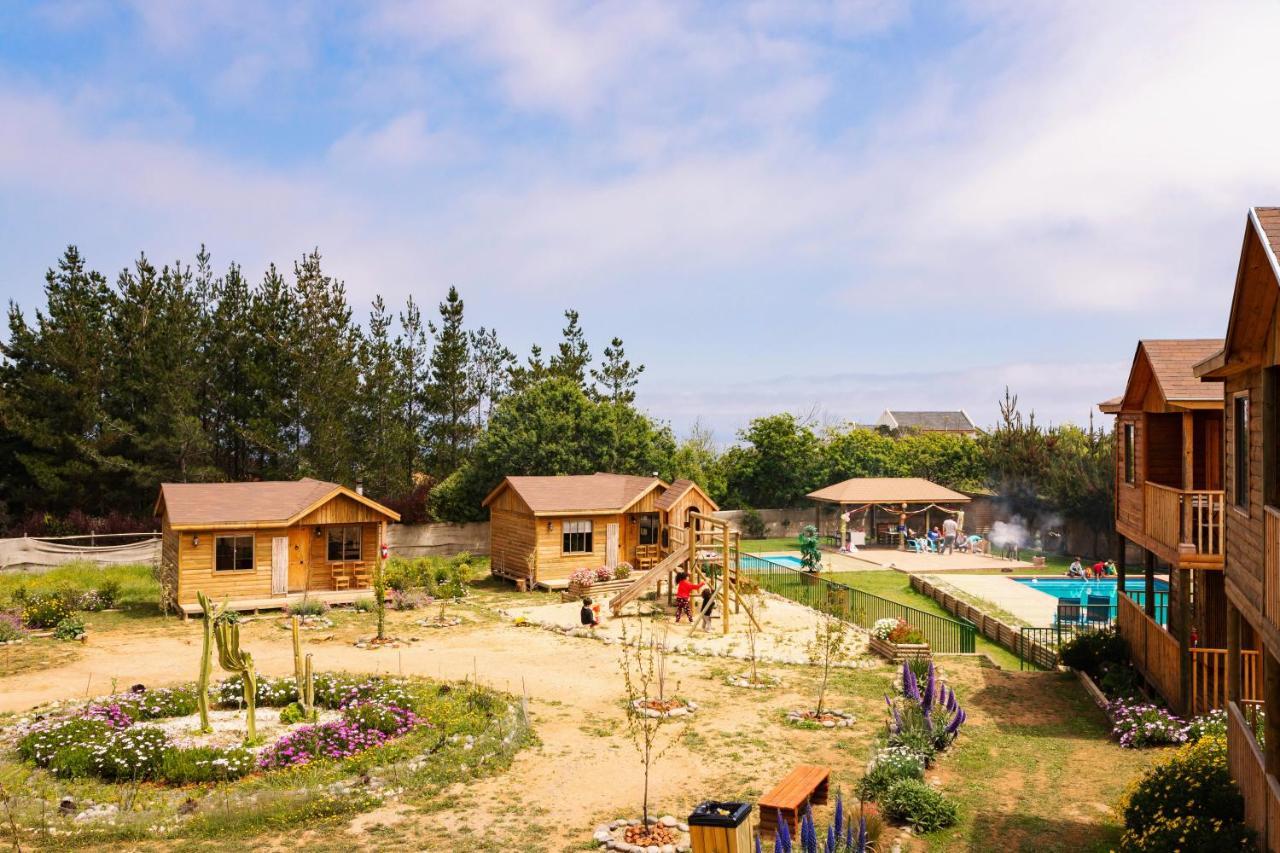 Cabana En Tunquen Con Parrilla, Fogon, Piscina Y Bosque Exterior photo