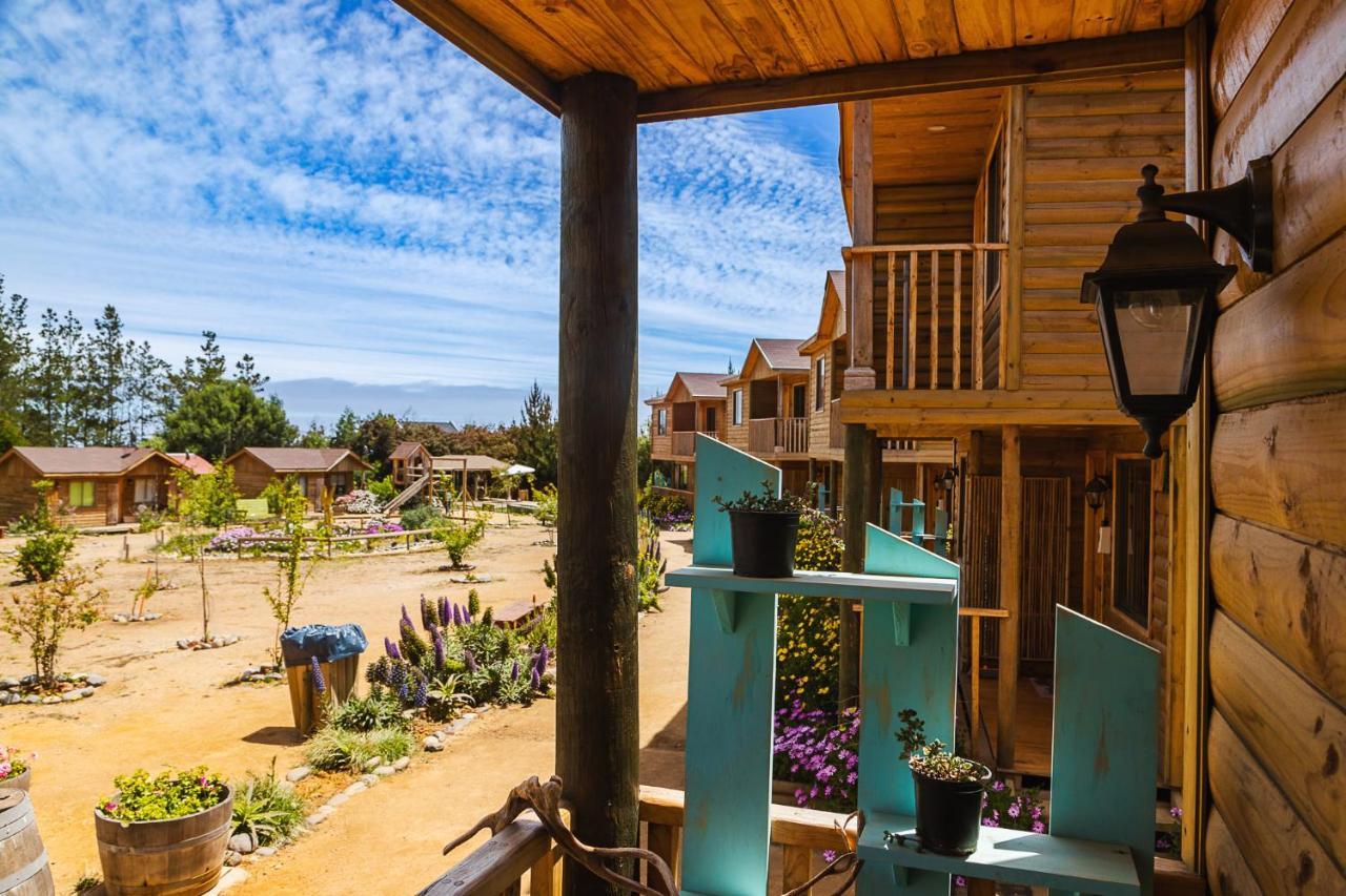 Cabana En Tunquen Con Parrilla, Fogon, Piscina Y Bosque Exterior photo